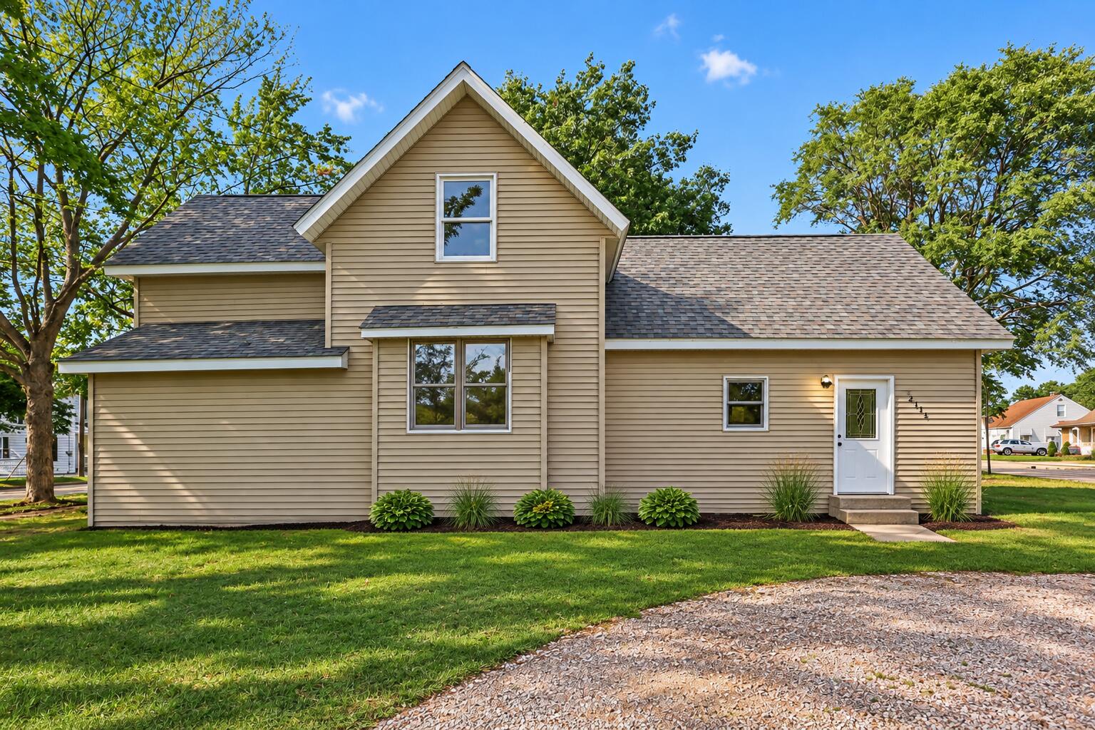 2184 Mann Street Muskegon MI 49441