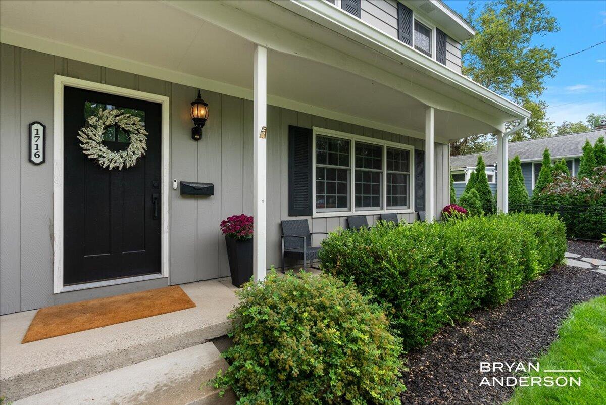 1716 Whitfield Road SE East Grand Rapids MI 49506