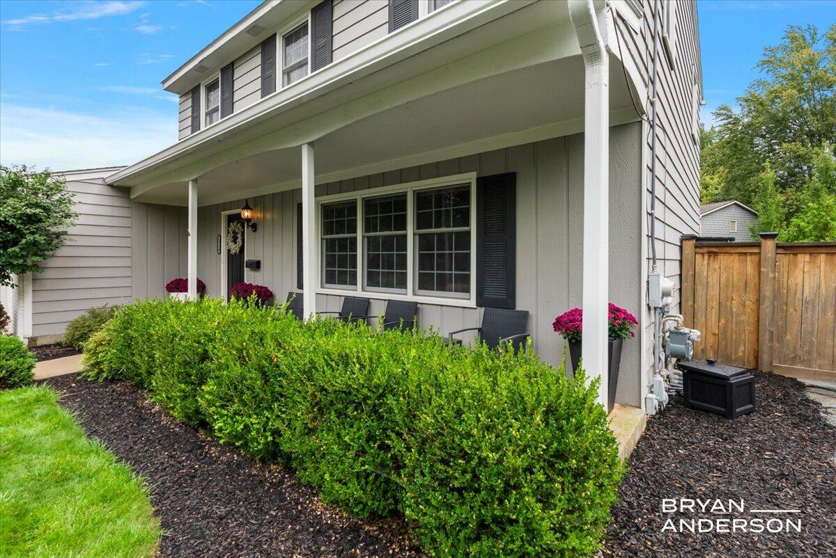 1716 Whitfield Road SE East Grand Rapids MI 49506