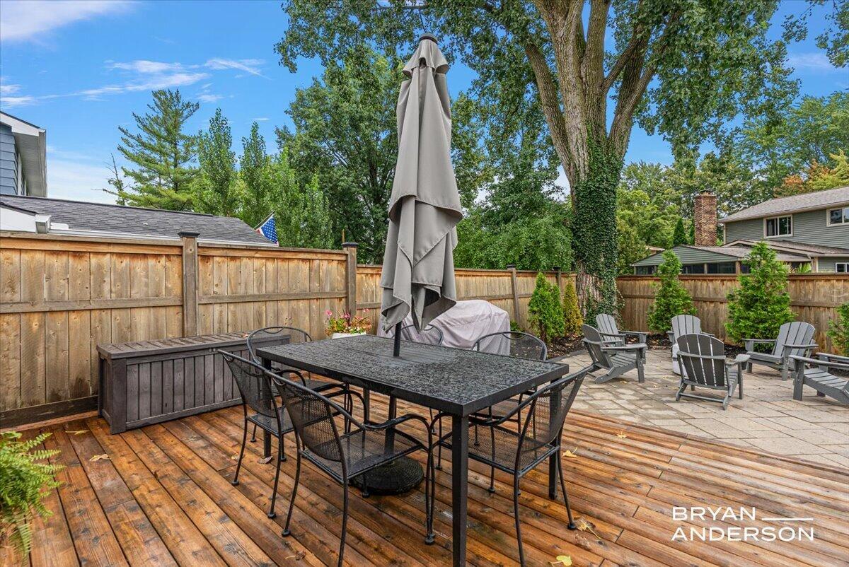 1716 Whitfield Road SE East Grand Rapids MI 49506