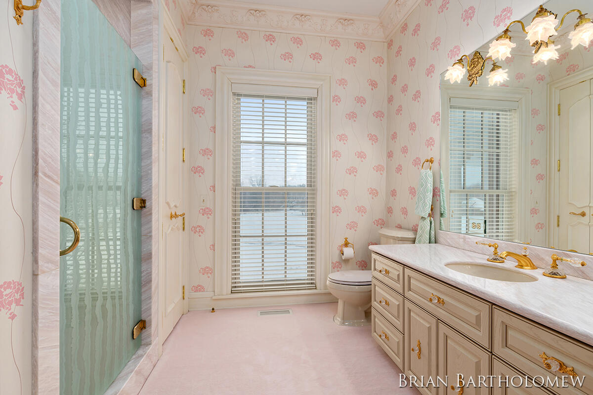 560 Saddlebrook Drive NE Ada MI 49301