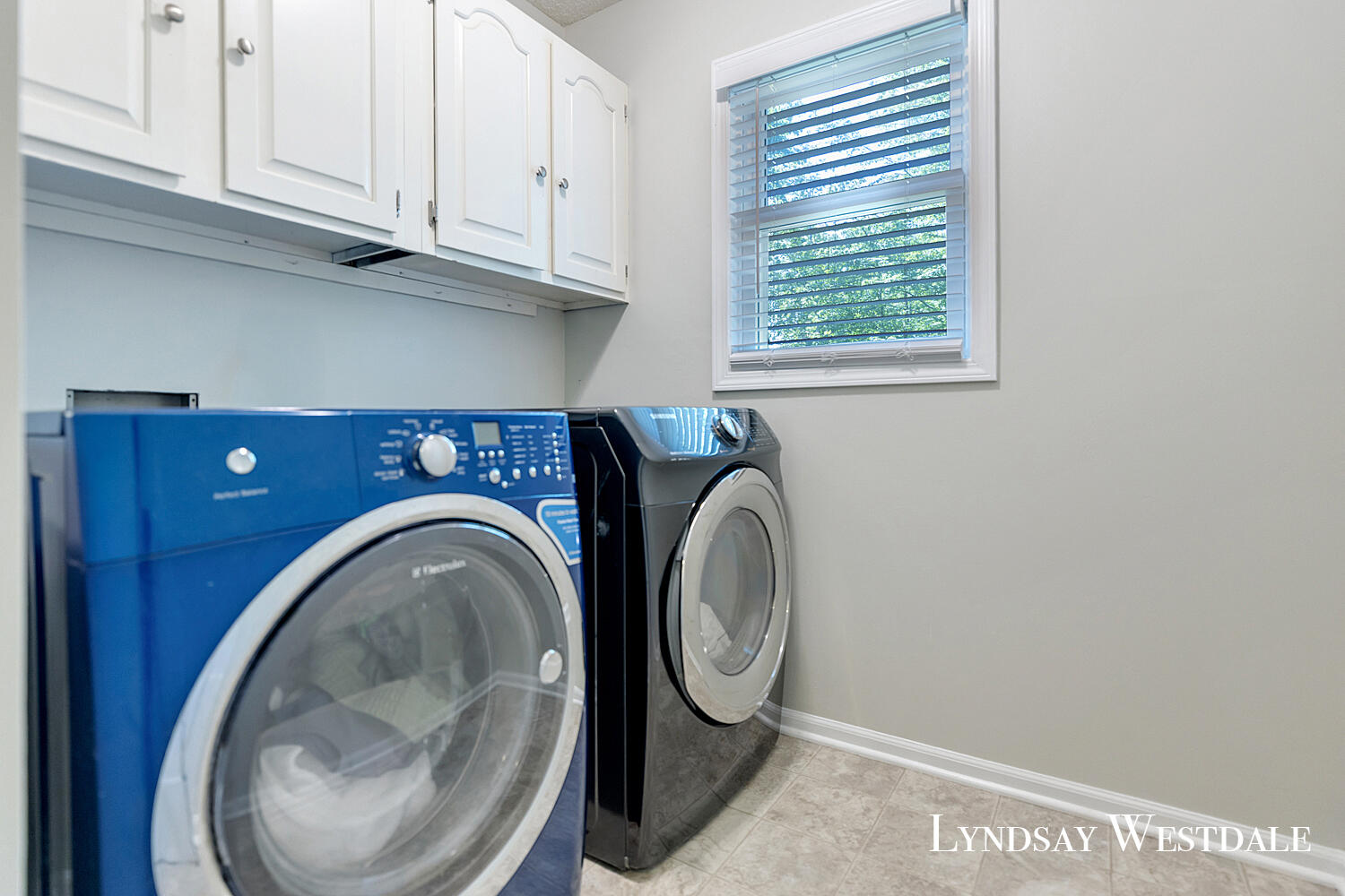 6774 Woodbrook Drive SE Grand Rapids MI 49546