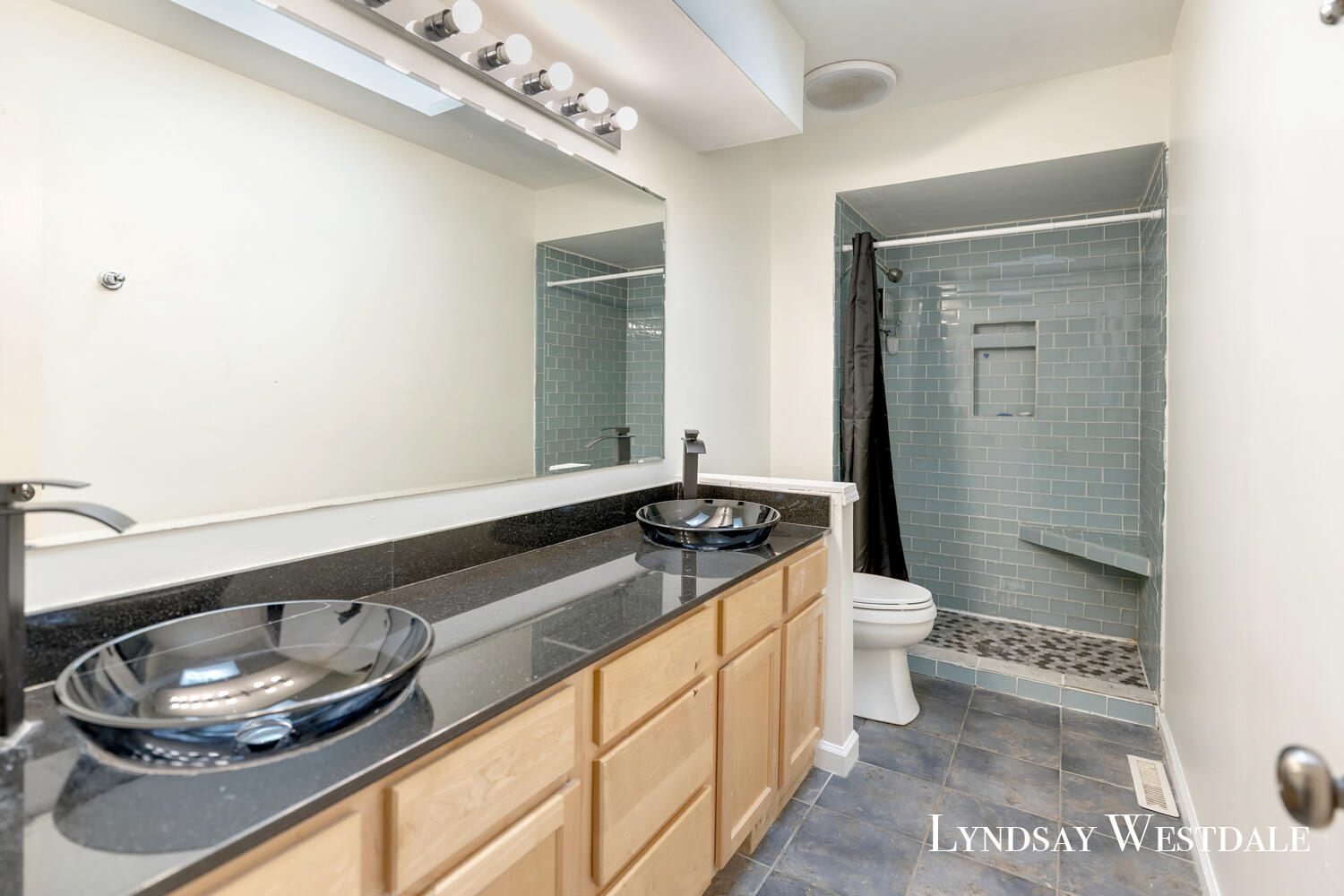 6774 Woodbrook Drive SE Grand Rapids MI 49546