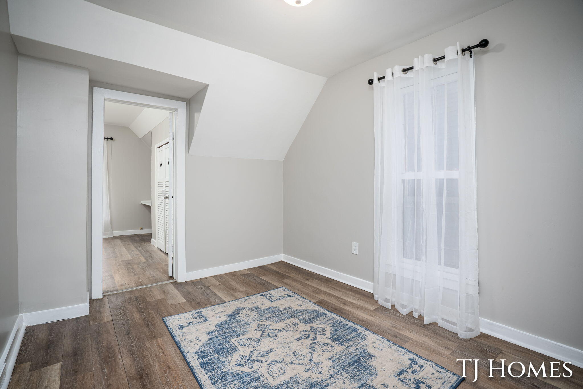 1468 Jiroch Street Muskegon MI 49442