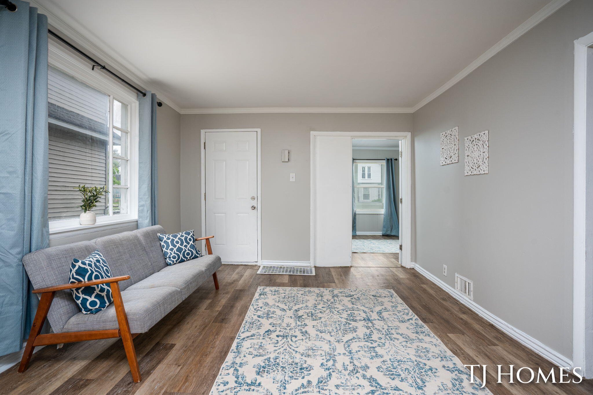 1468 Jiroch Street Muskegon MI 49442