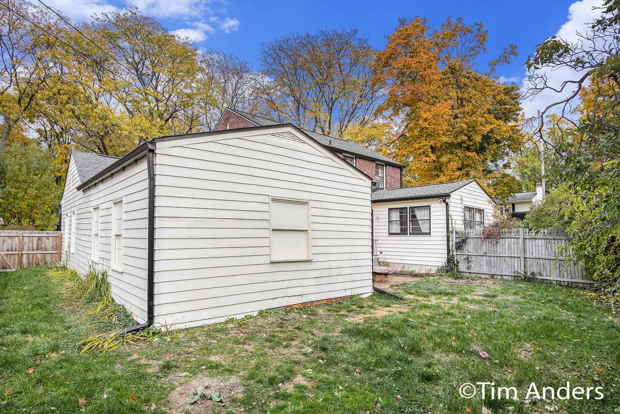 2324 Estelle Drive SE Grand Rapids MI 49506