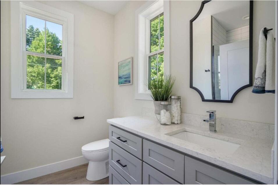 2330 Elinor Lane SE East Grand Rapids MI 49506