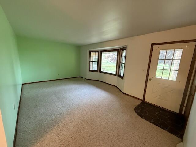5841 13 Mile Road NE Rockford MI 49341