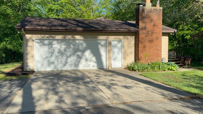 5841 13 Mile Road NE Rockford MI 49341