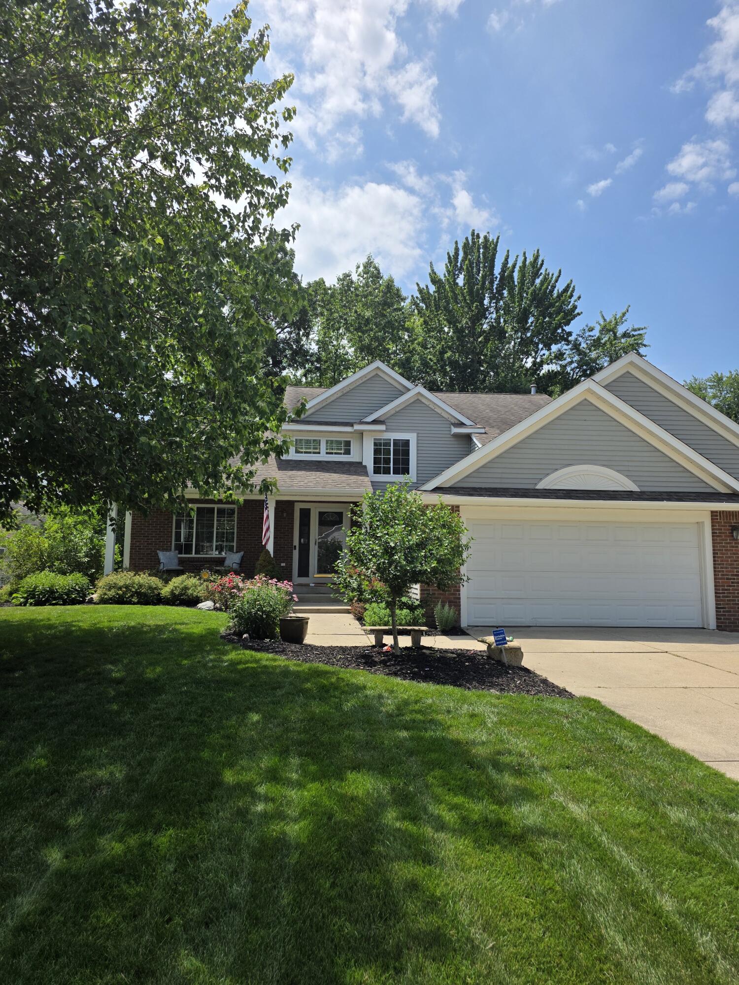 6494 Los Altos Drive NE Rockford MI 49341
