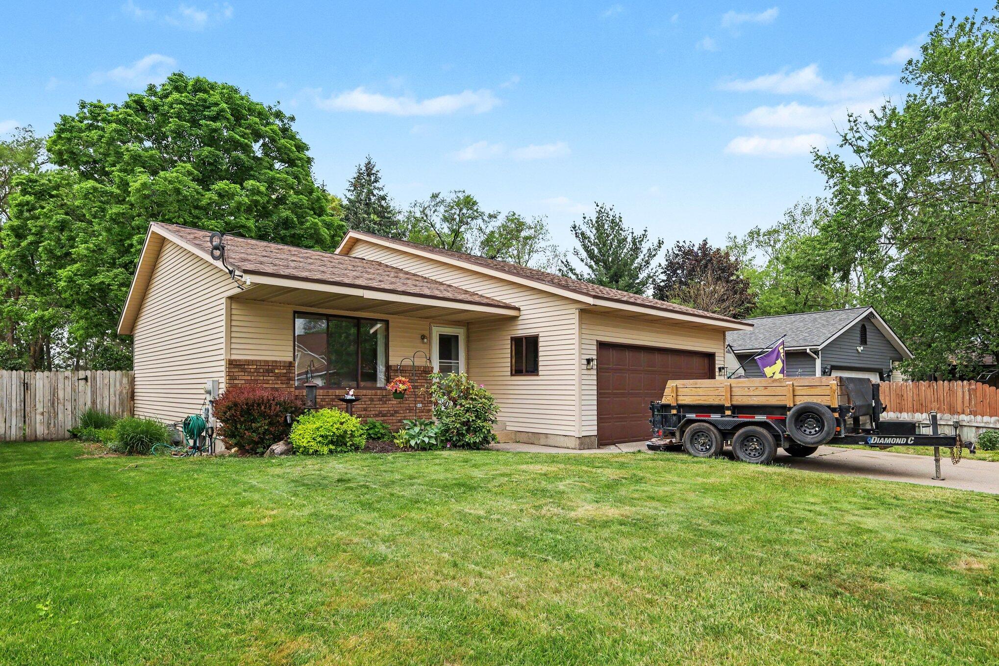 4671 Southstone Drive SE Grand Rapids MI 49548