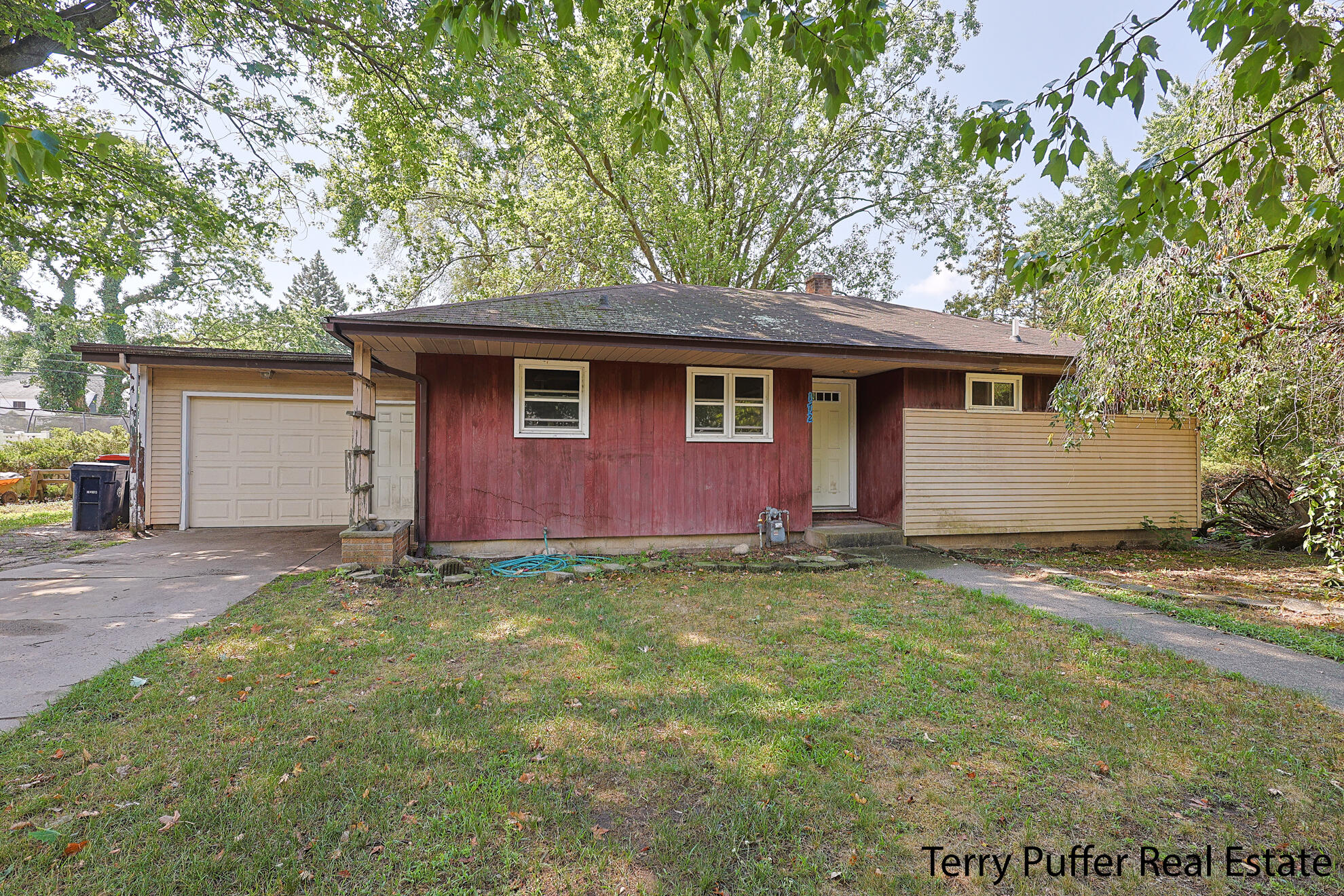 172 E 25th Street Holland MI 49423