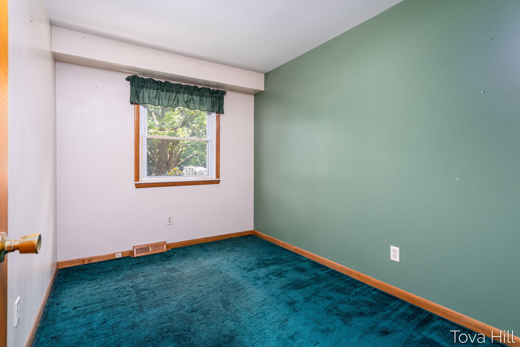 1111 Bretton Drive Kalamazoo MI 49006