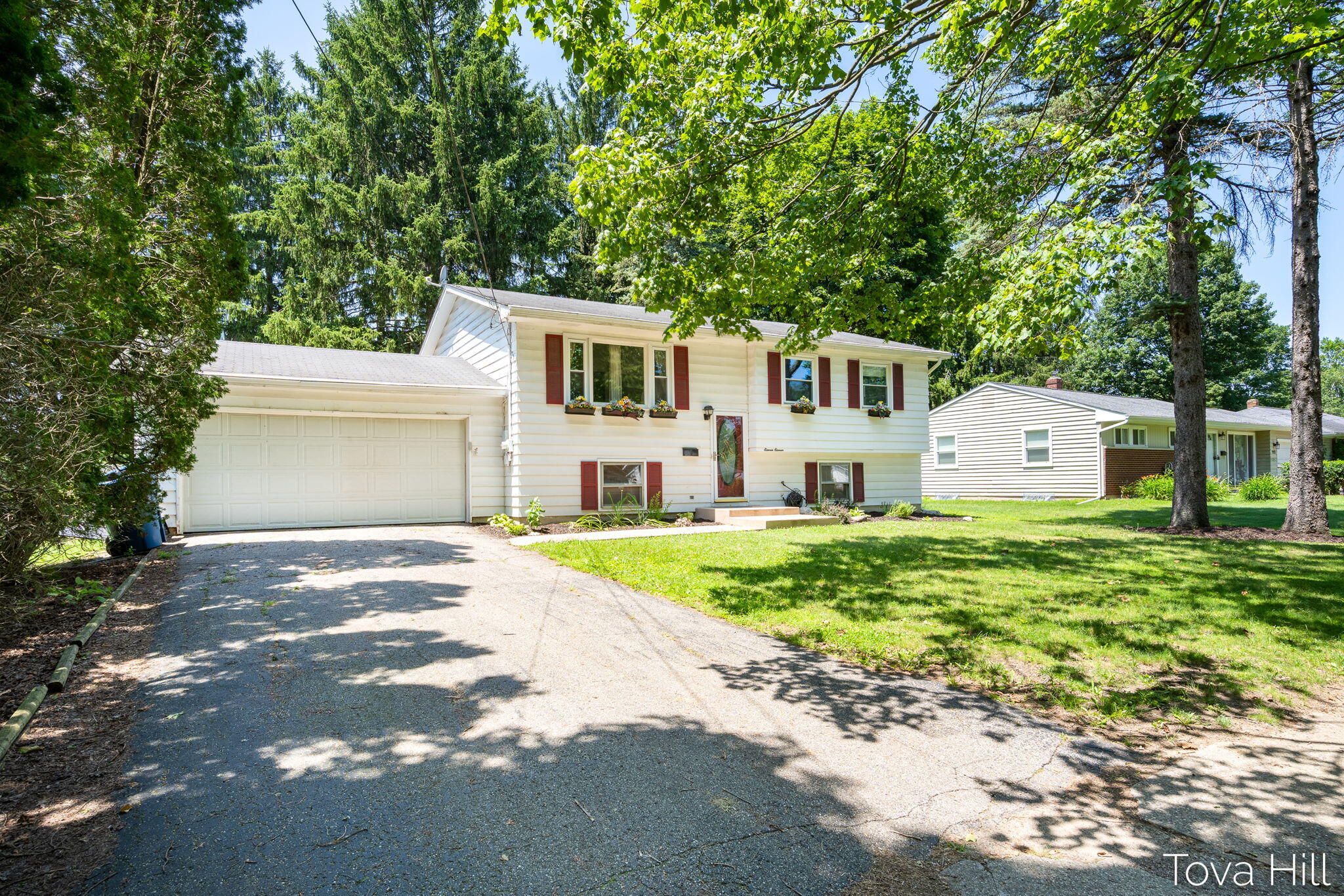 1111 Bretton Drive Kalamazoo MI 49006