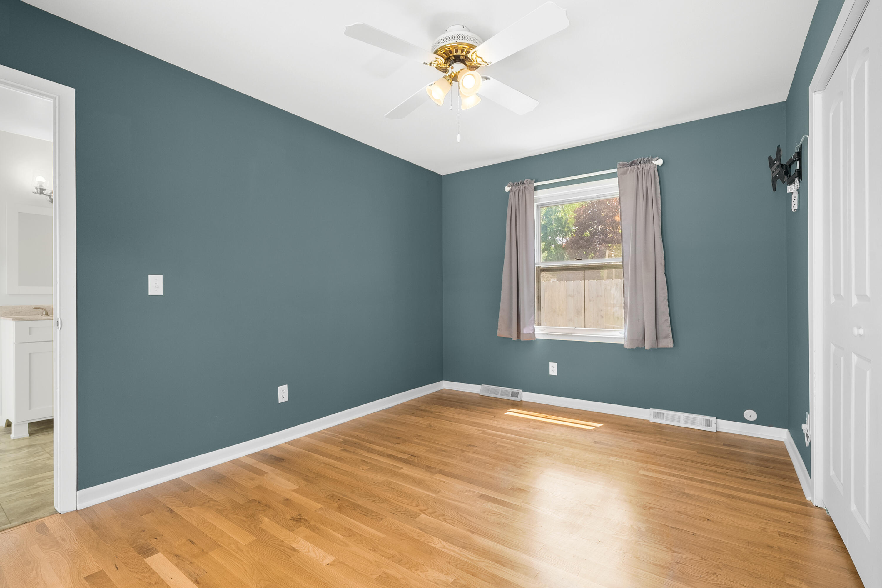 6817 Rothbury Street Portage MI 49024