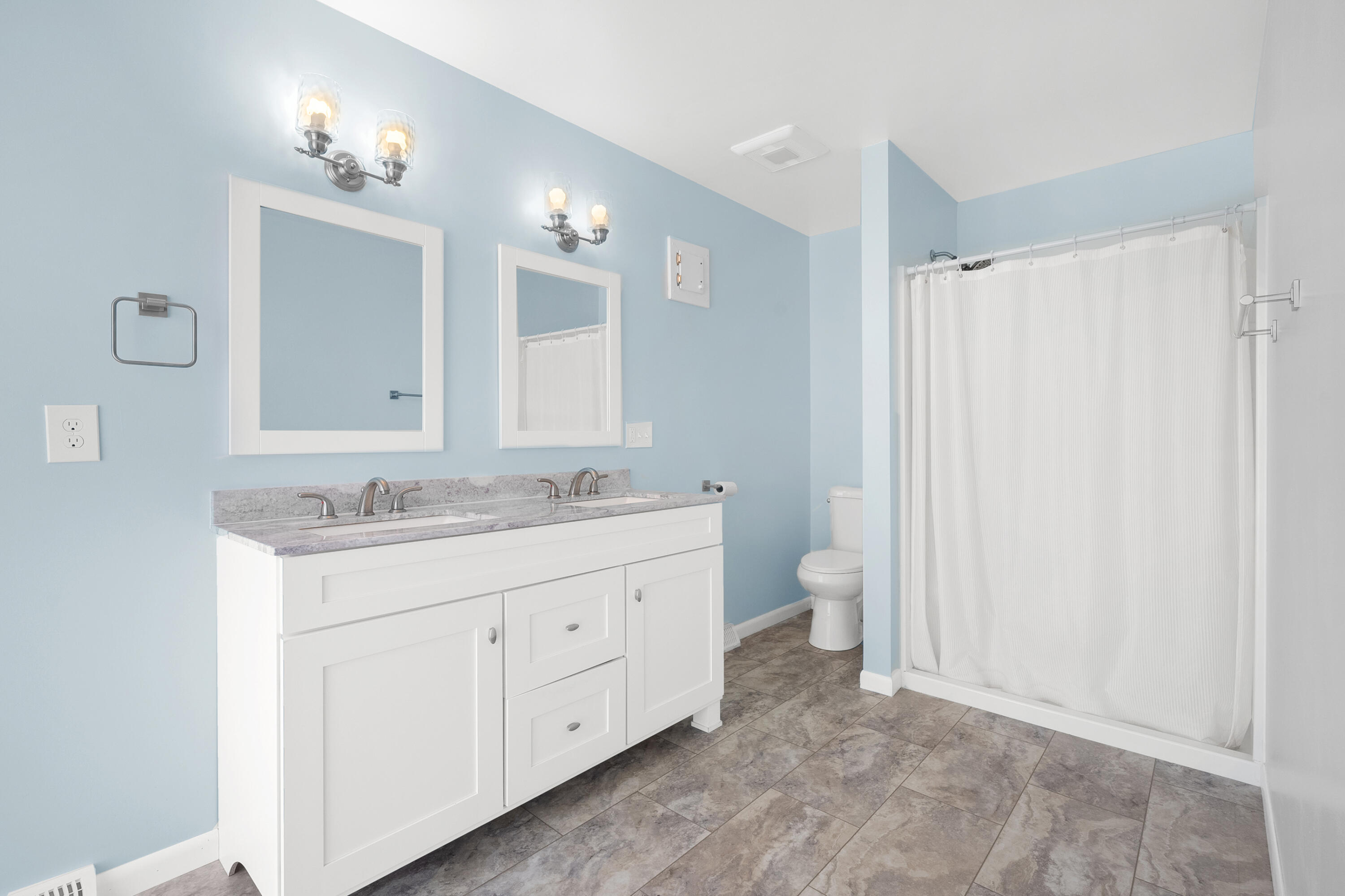 6817 Rothbury Street Portage MI 49024