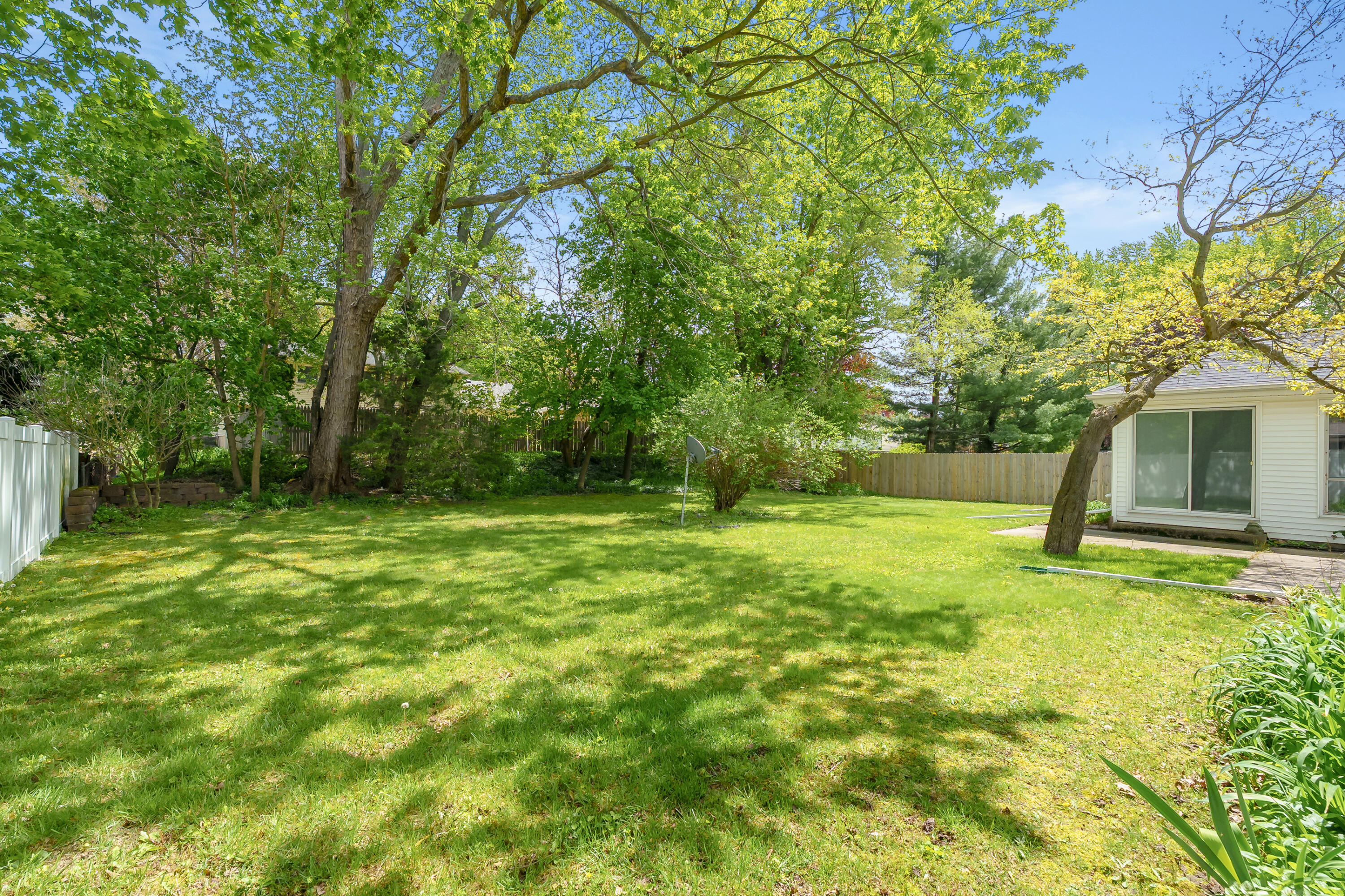 6817 Rothbury Street Portage MI 49024