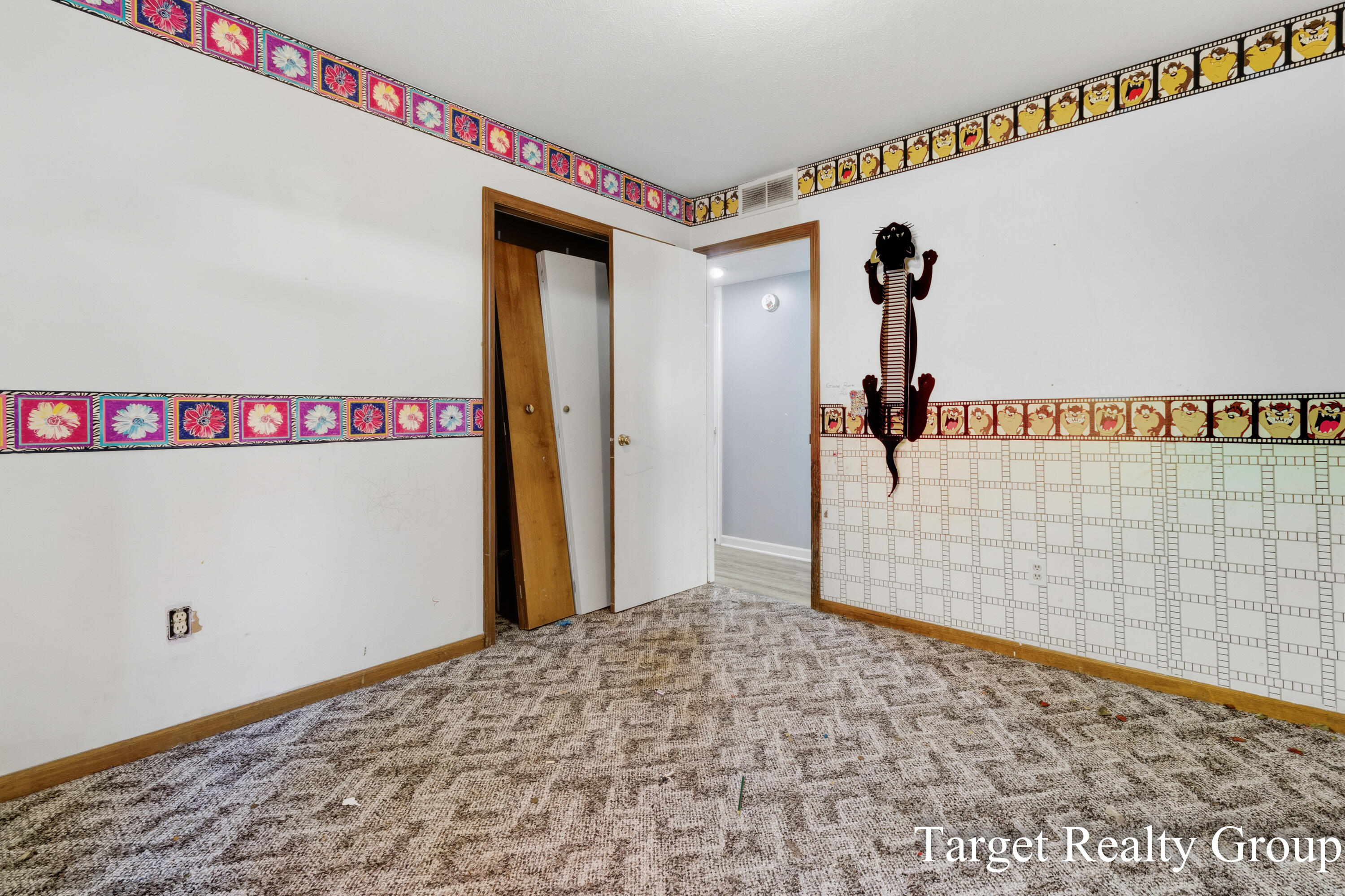 4723 W Grand Boulevard NW Grand Rapids MI 49534