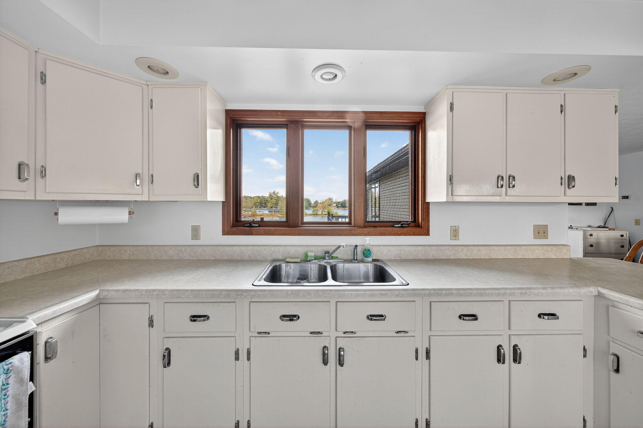 48168 70th Avenue Decatur MI 49045