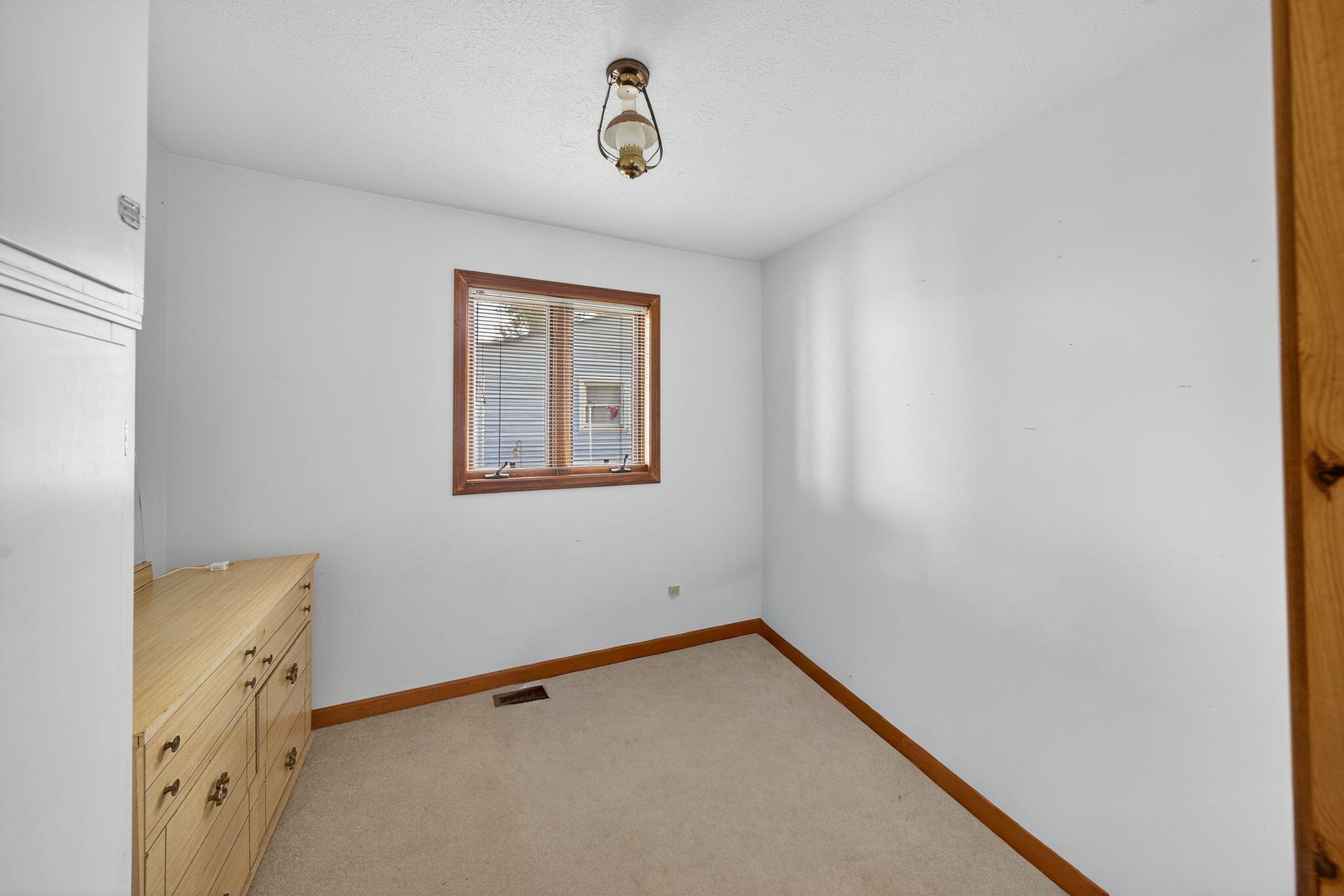 48168 70th Avenue Decatur MI 49045