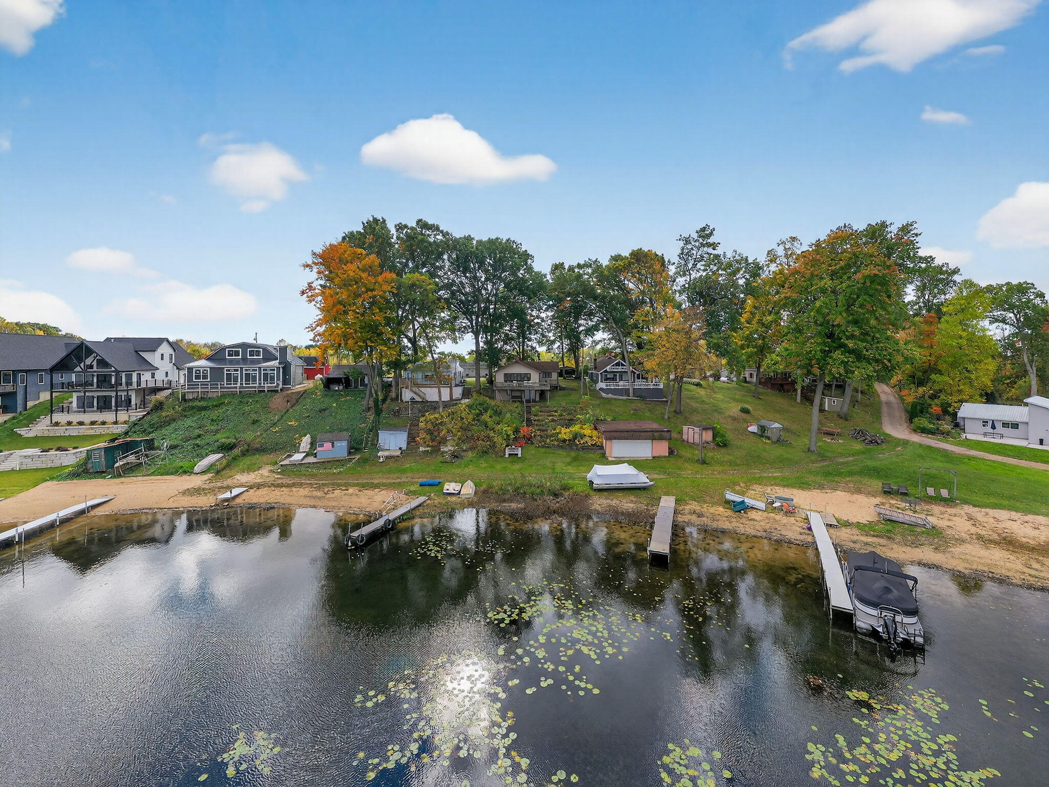 48168 70th Avenue Decatur MI 49045