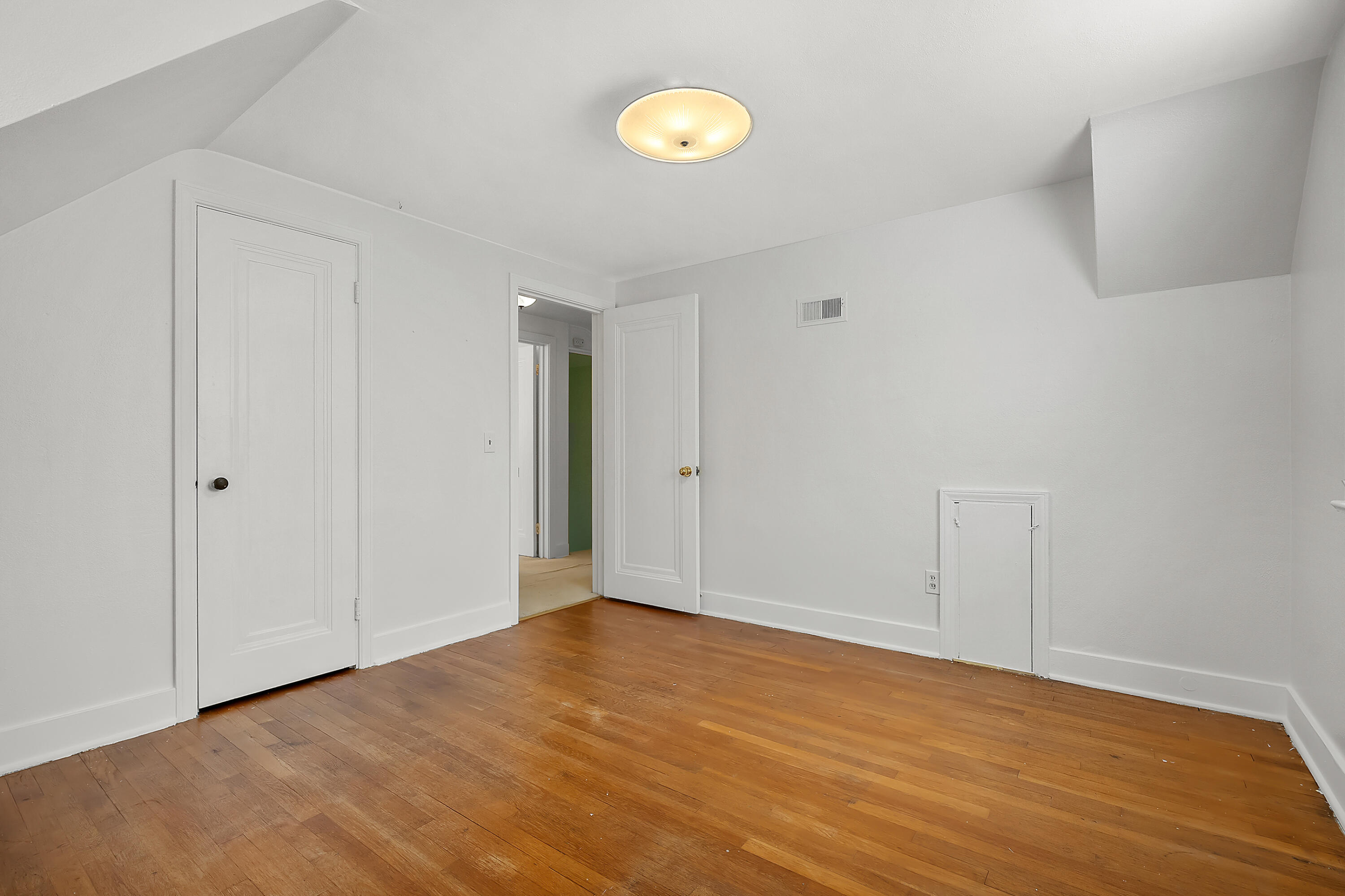 1928 Miles Avenue Kalamazoo MI 49001