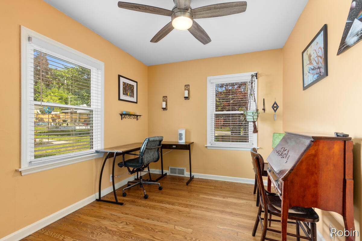1333 Arianna Street NW Grand Rapids MI 49504