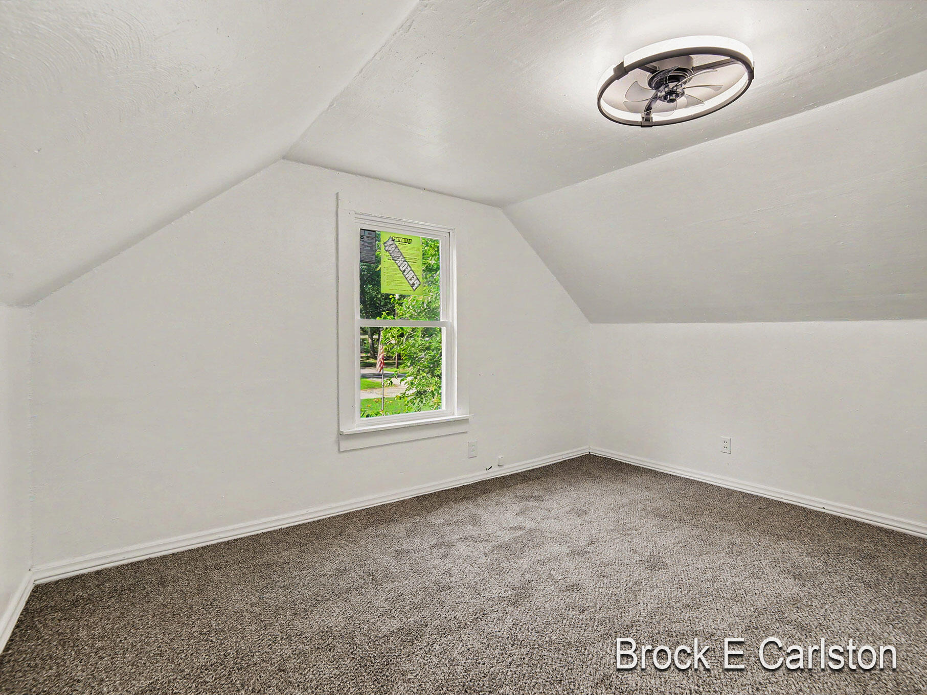 112 S Kenwood Street Muskegon MI 49442