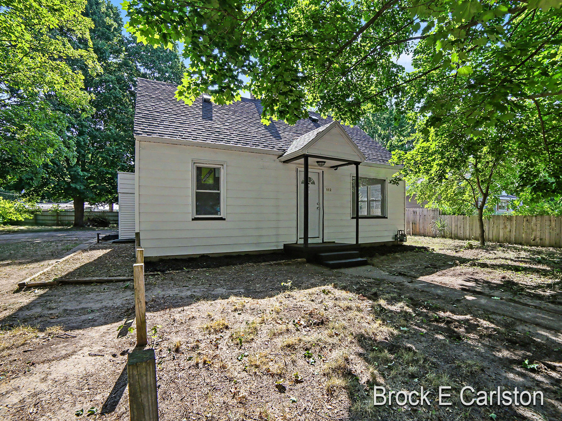 112 S Kenwood Street Muskegon MI 49442