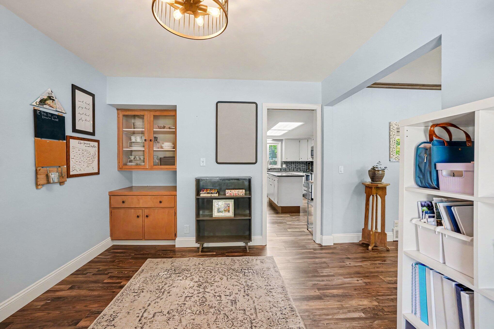 294 W 30th Street Holland MI 49423