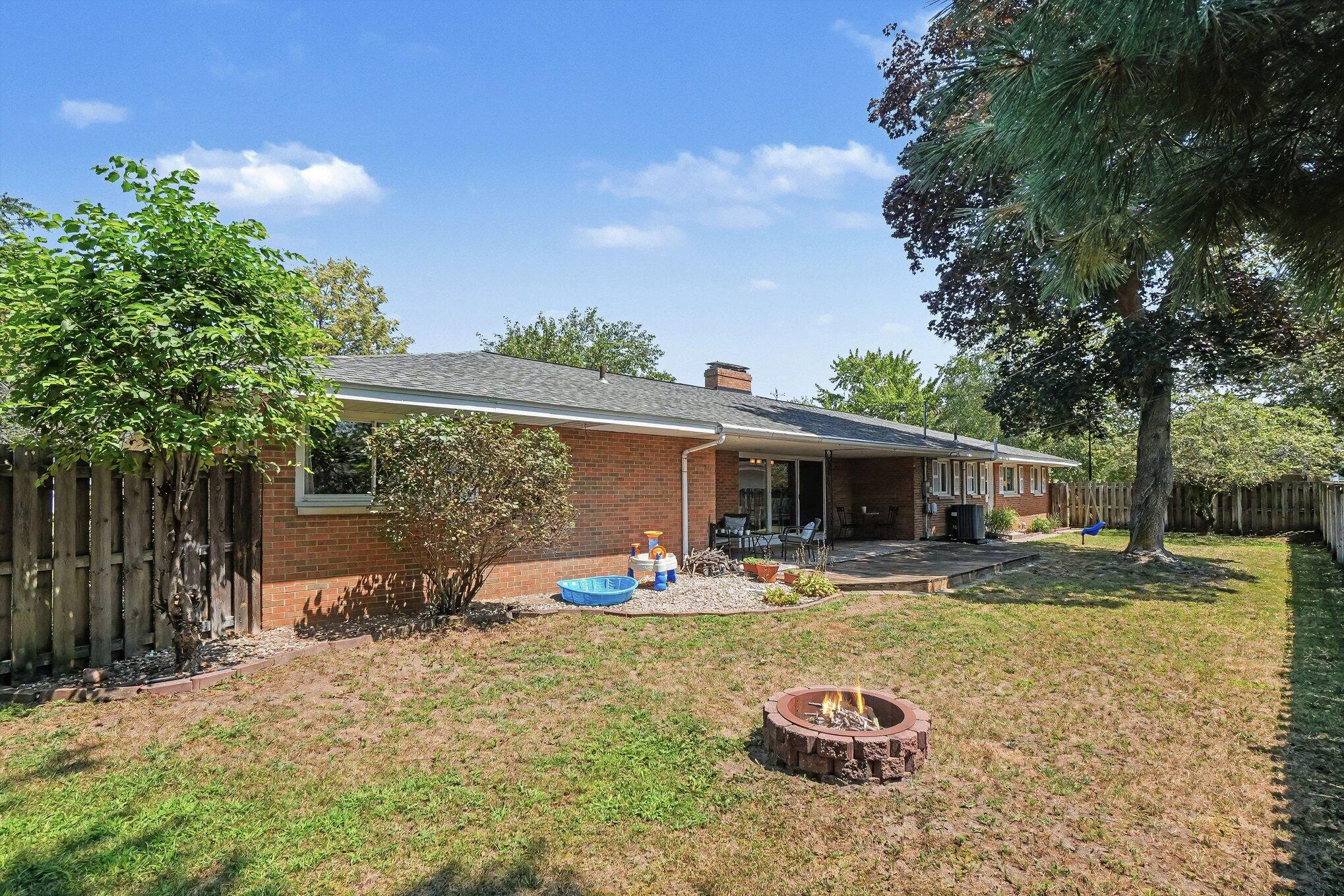294 W 30th Street Holland MI 49423