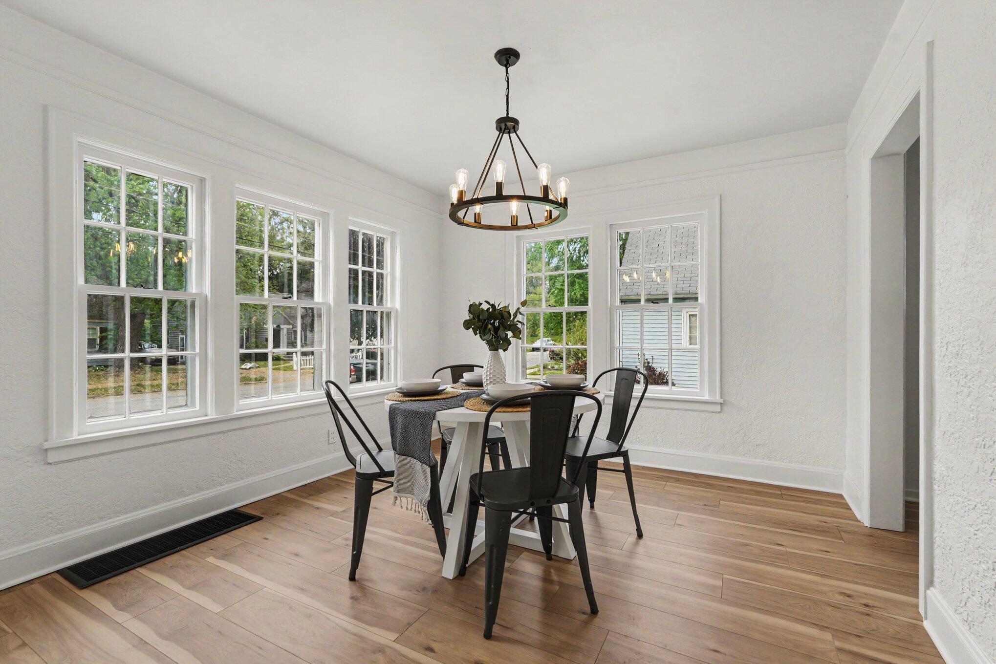 1724 Rossman Avenue SE Grand Rapids MI 49507