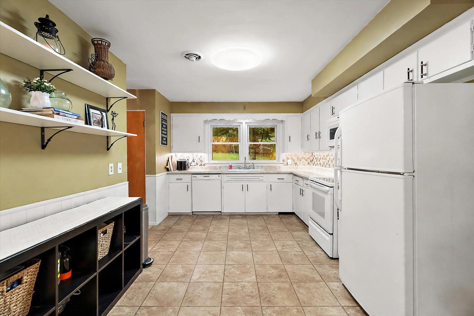 4309 Sunnybrook Drive Kalamazoo MI 49008