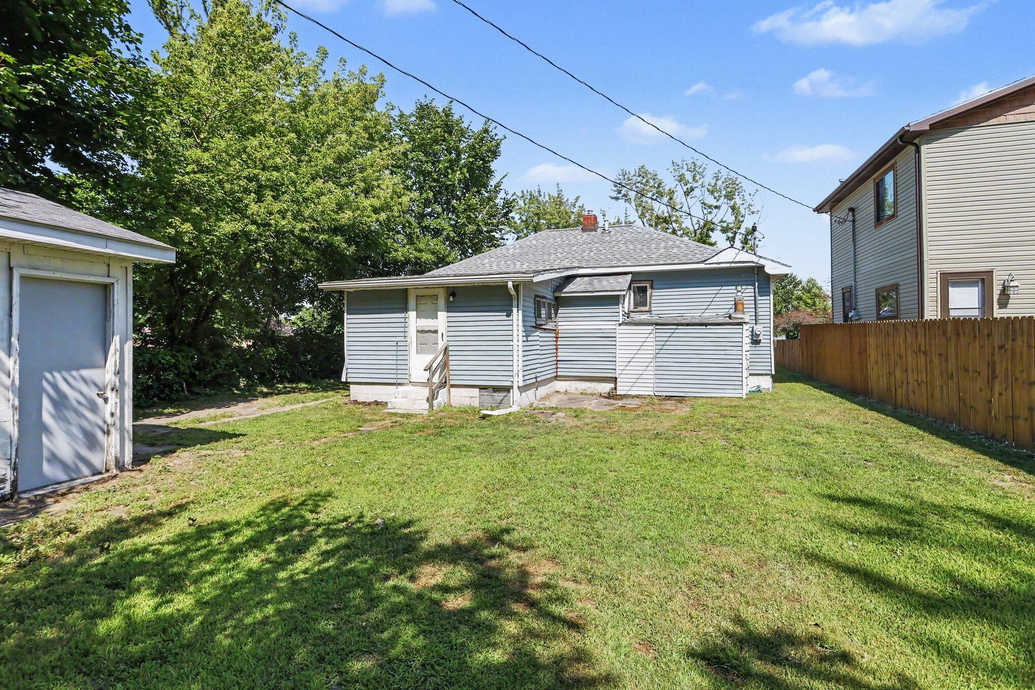 1010 Kalamazoo Street South Haven MI 49090