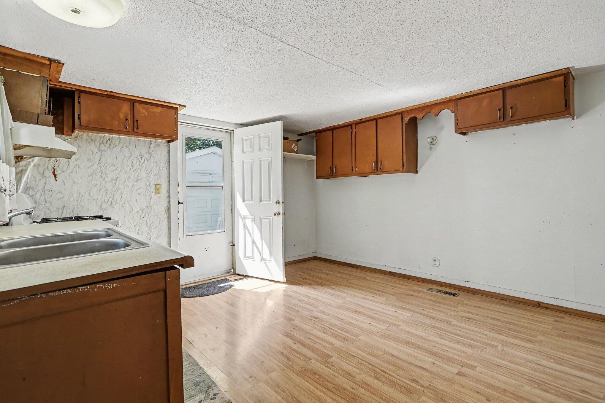 1010 Kalamazoo Street South Haven MI 49090