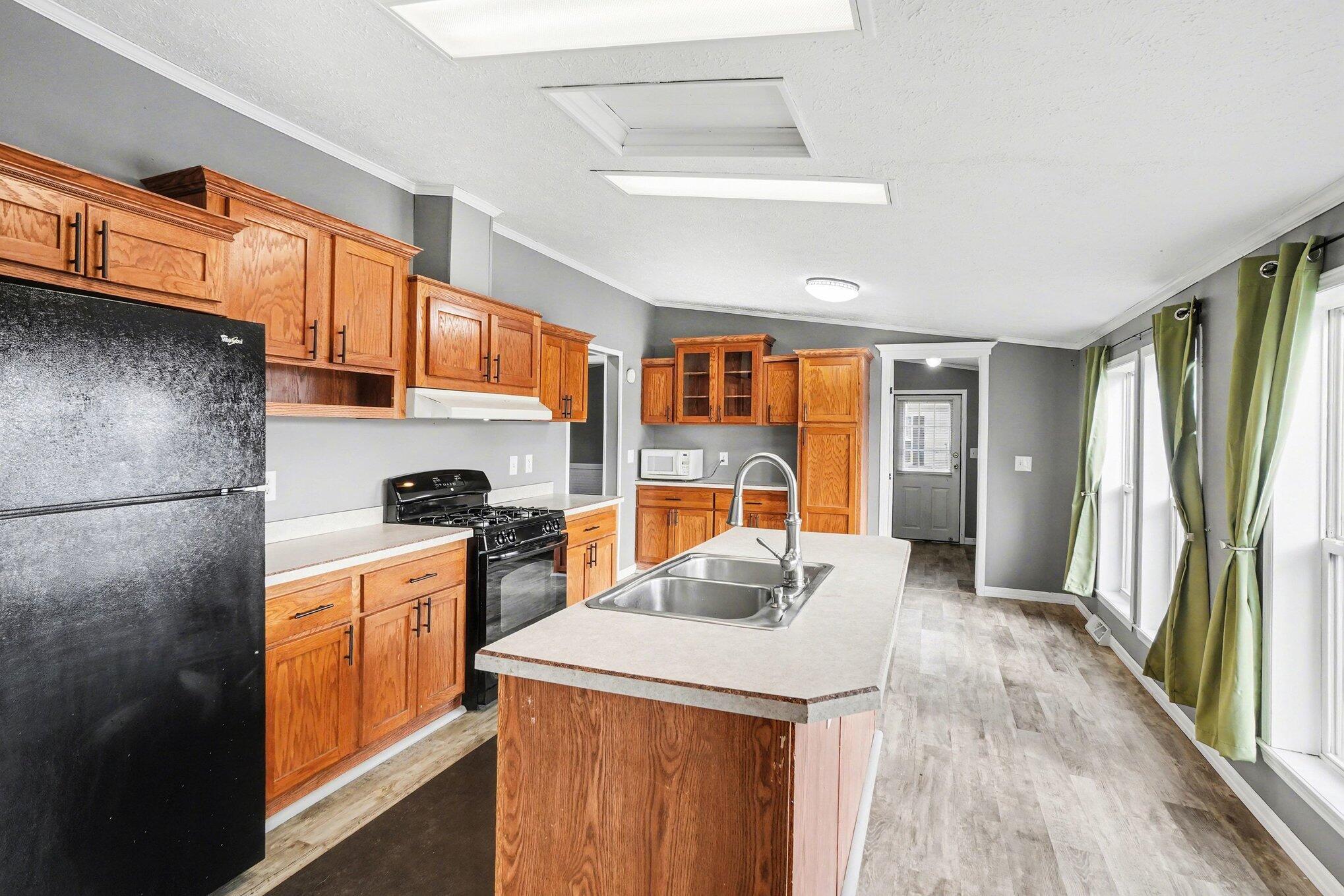 9137 Pine Lake Court West Olive MI 49460