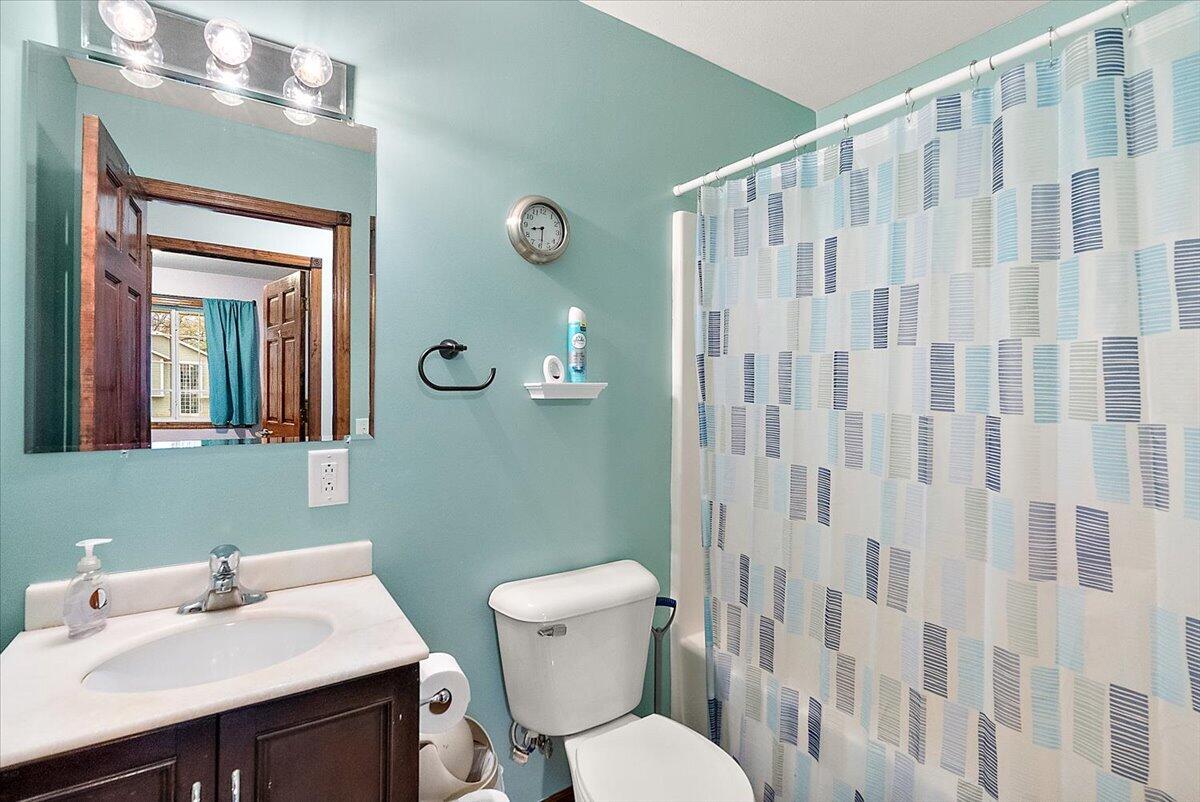 1110 Brian Drive Muskegon MI 49442