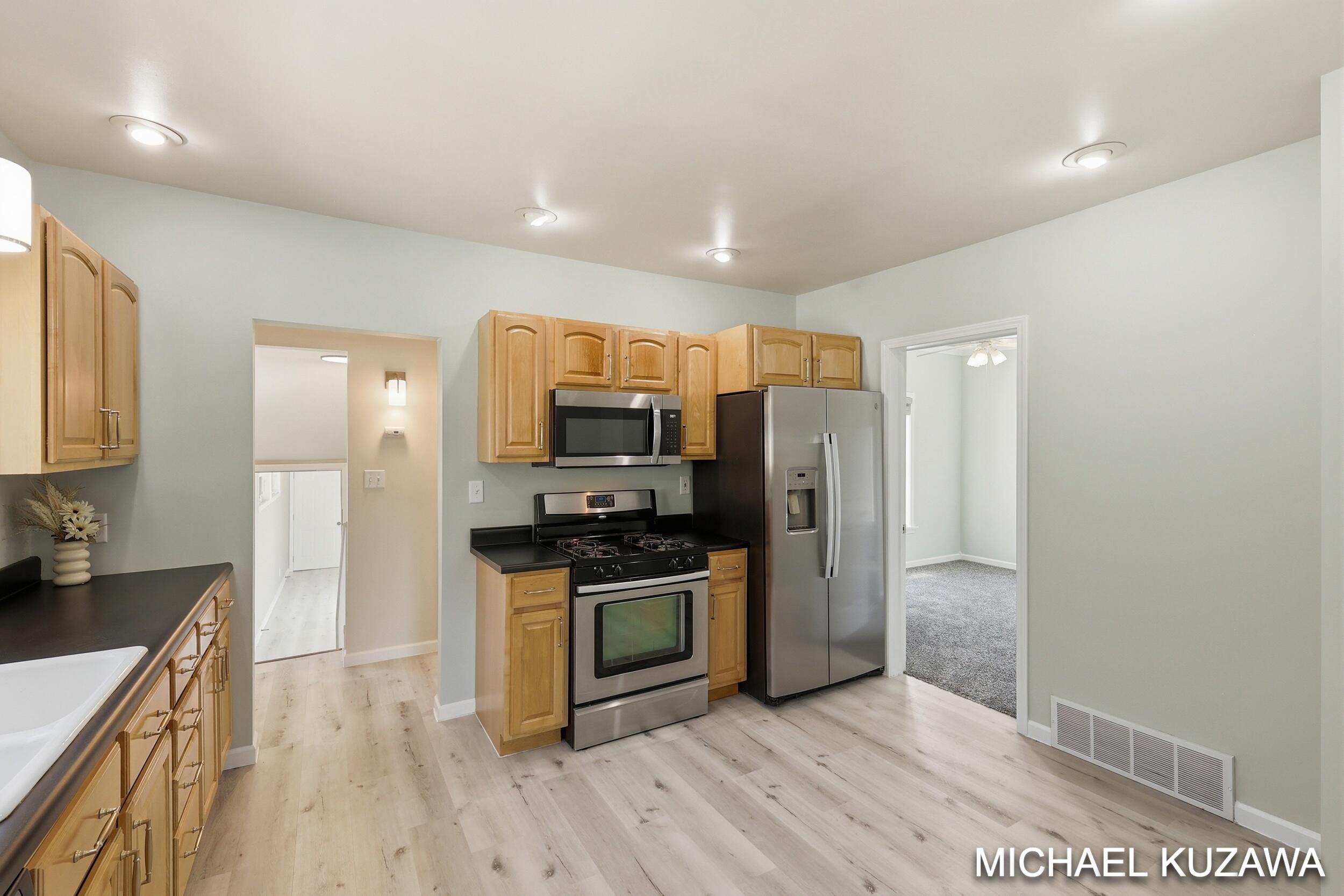 1438 Pennoyer Avenue Grand Haven MI 49417