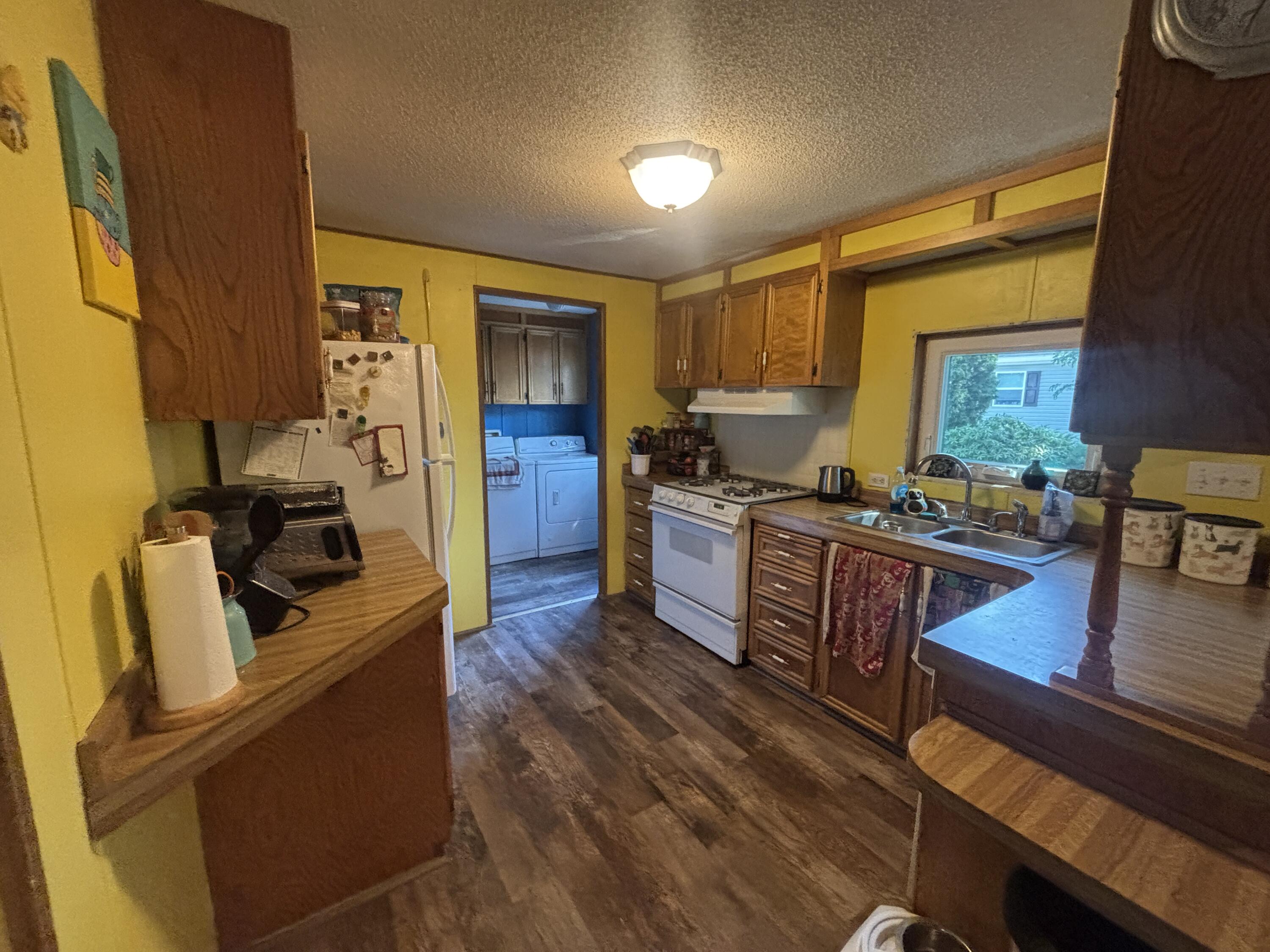 14288 Winters Creek W West Olive MI 49460