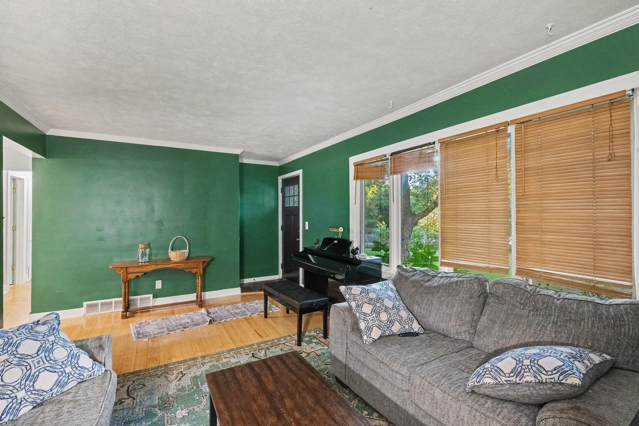 7864 Myers Lake Avenue NE Rockford MI 49341