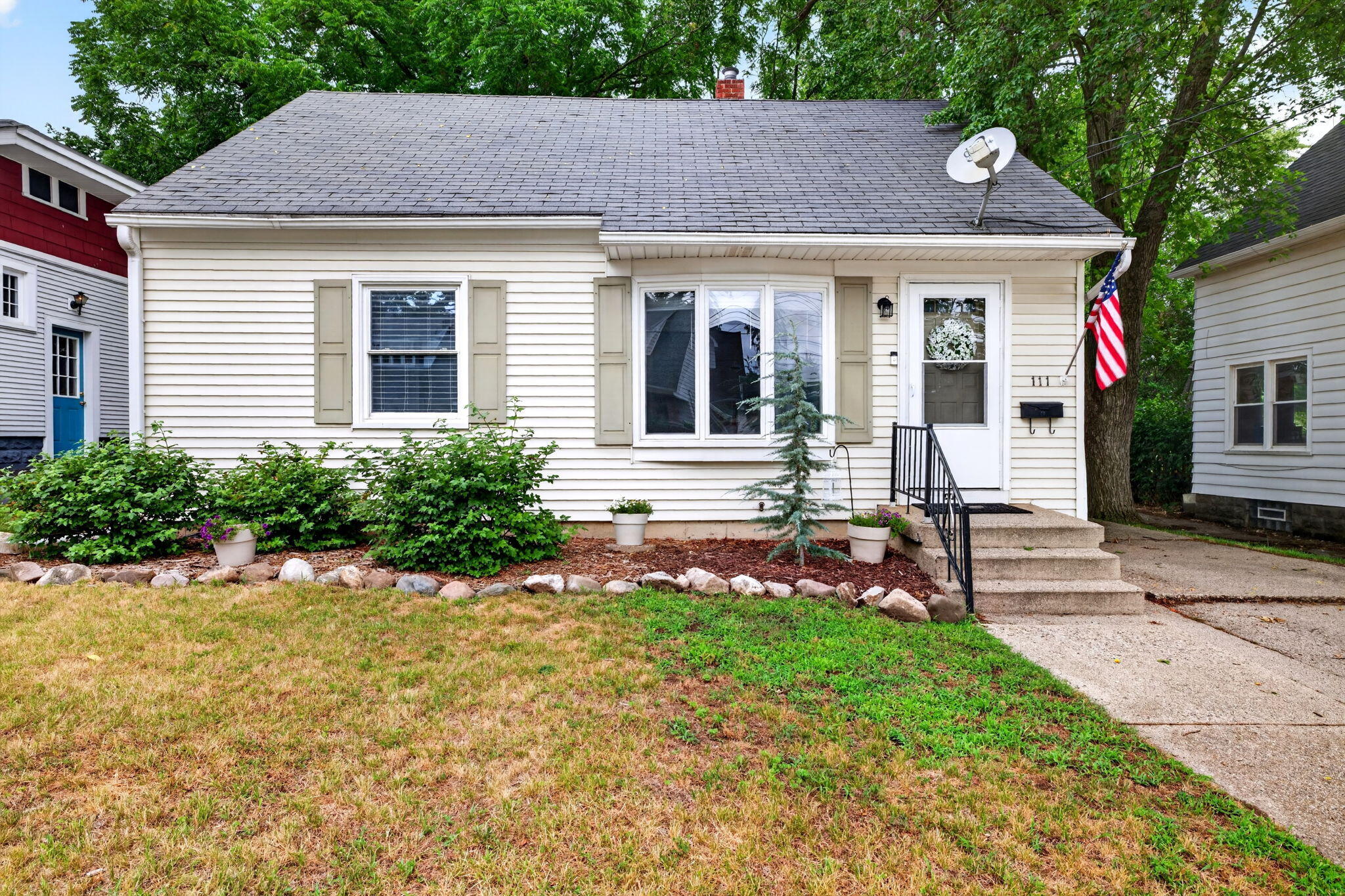 111 Melbourne Street NE Grand Rapids MI 49505