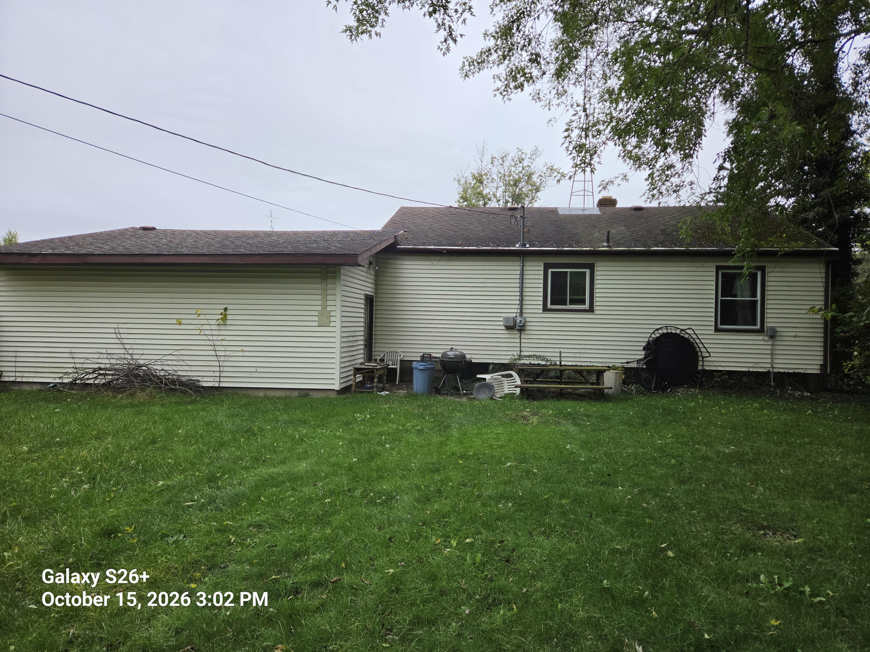 1858 Broadway Benton Harbor MI 49022