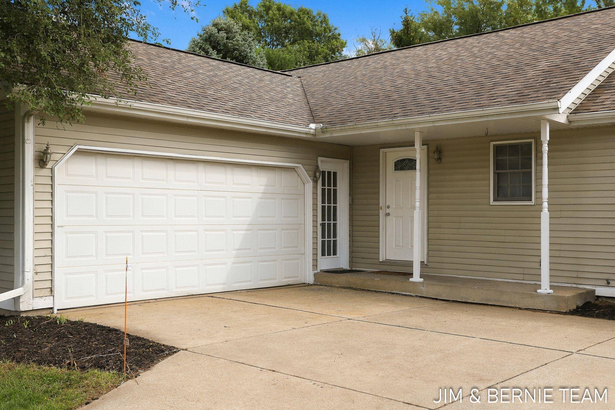 3114 Fox Fire Trail Zeeland MI 49464
