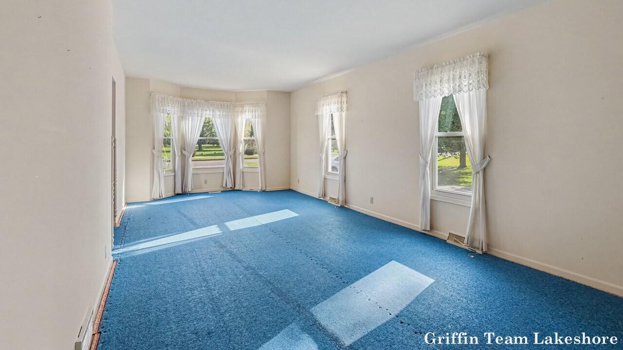 1021 Paw Paw Drive Holland MI 49423