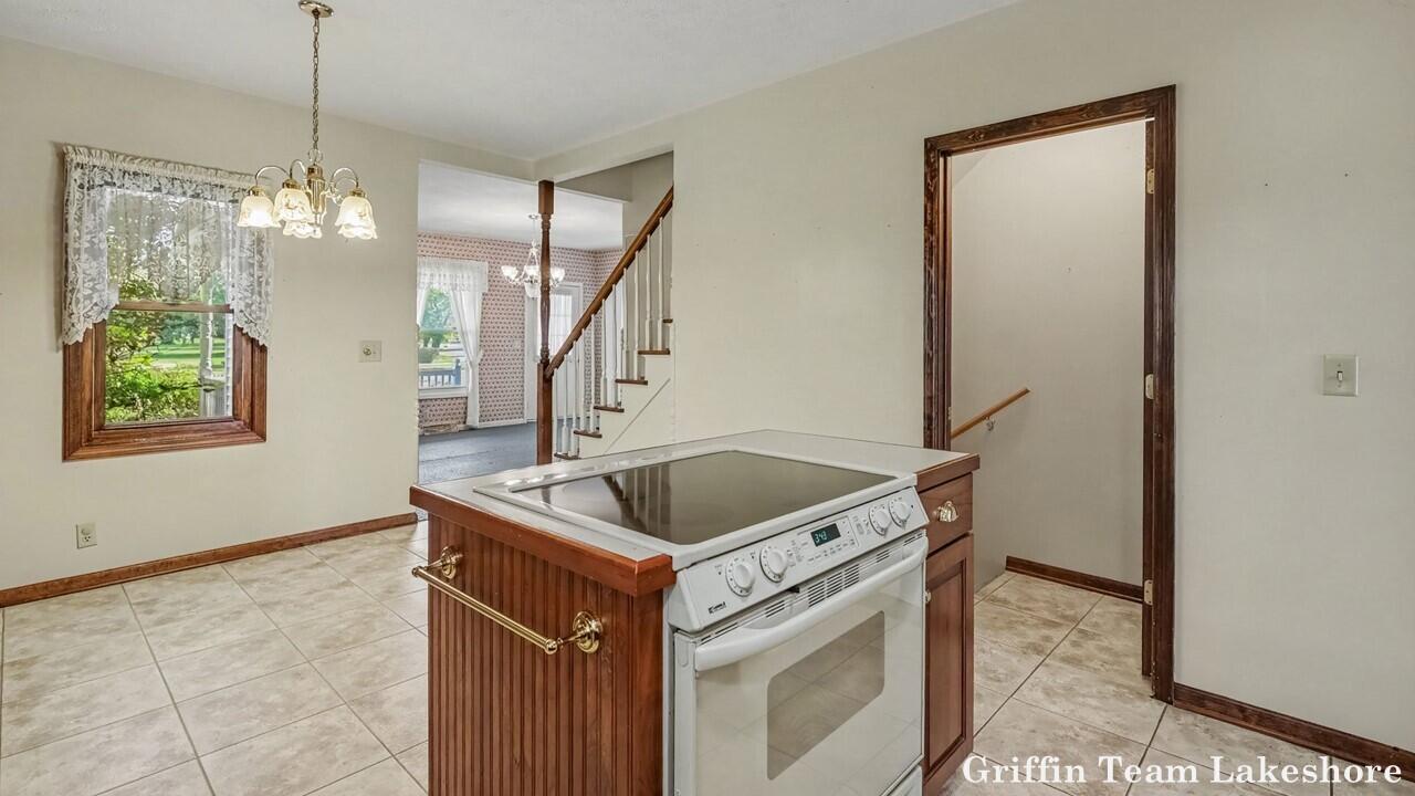 1021 Paw Paw Drive Holland MI 49423