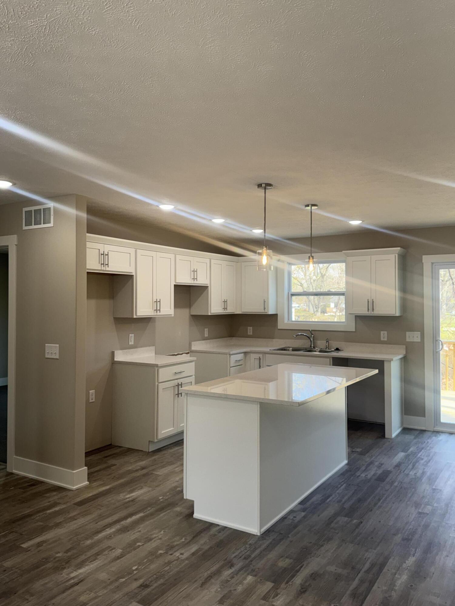 1366 Leonard Avenue Muskegon MI 49442