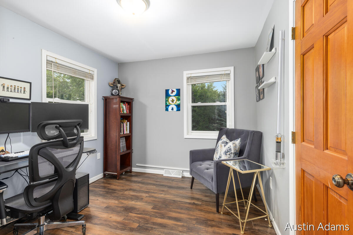 2110 Fawnwood Drive SE Grand Rapids MI 49508