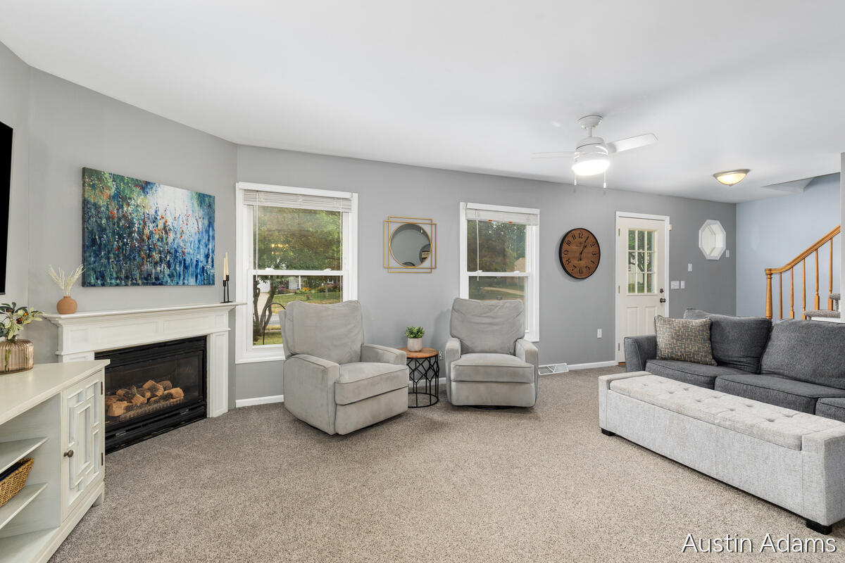 2110 Fawnwood Drive SE Grand Rapids MI 49508