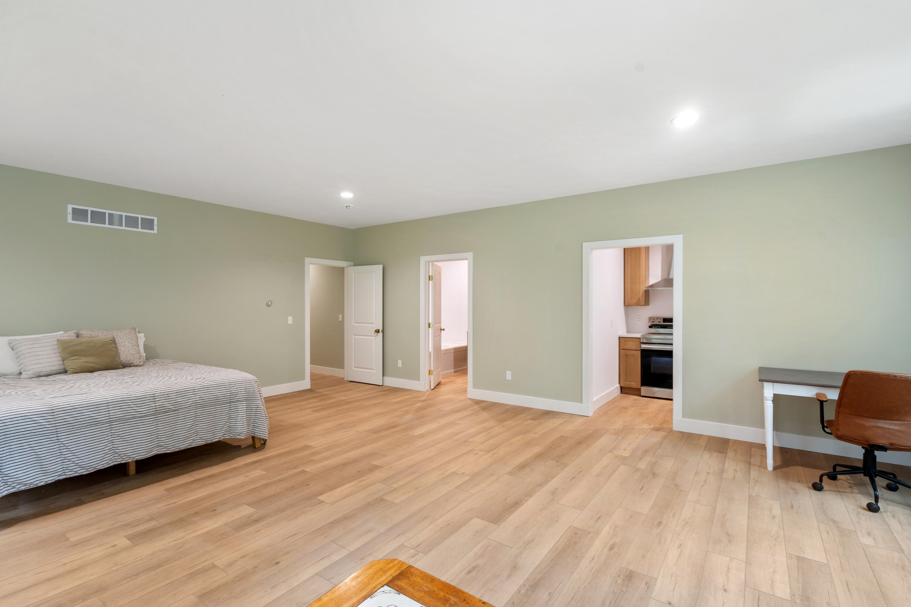 3841 N 3rd Street Kalamazoo MI 49009