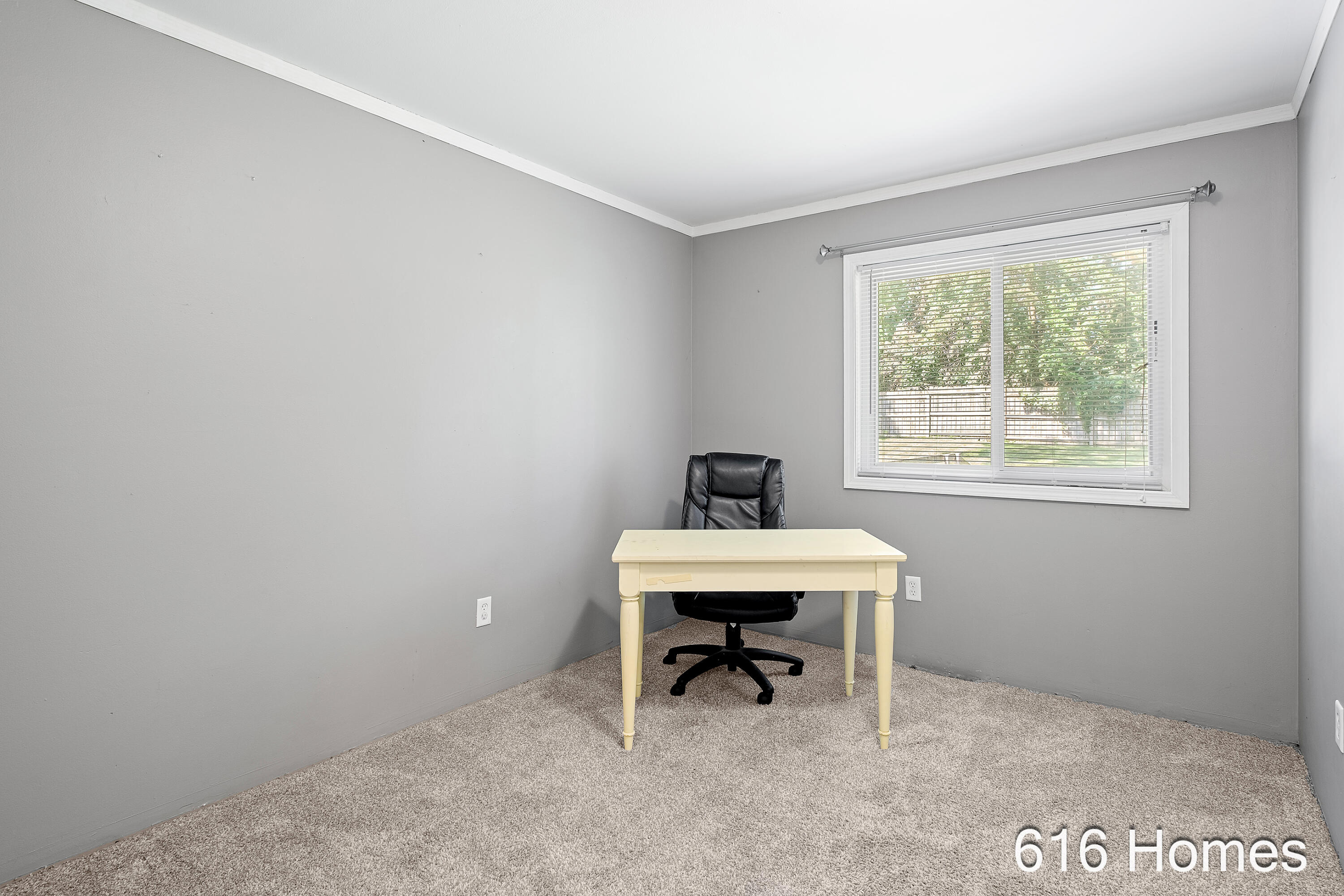 1911 Benjamin Avenue NE Grand Rapids MI 49505